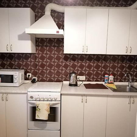 Патриарха Скрипника 7,Жд Вокзал, Ультрамарин Lejlighed Kiev Eksteriør billede