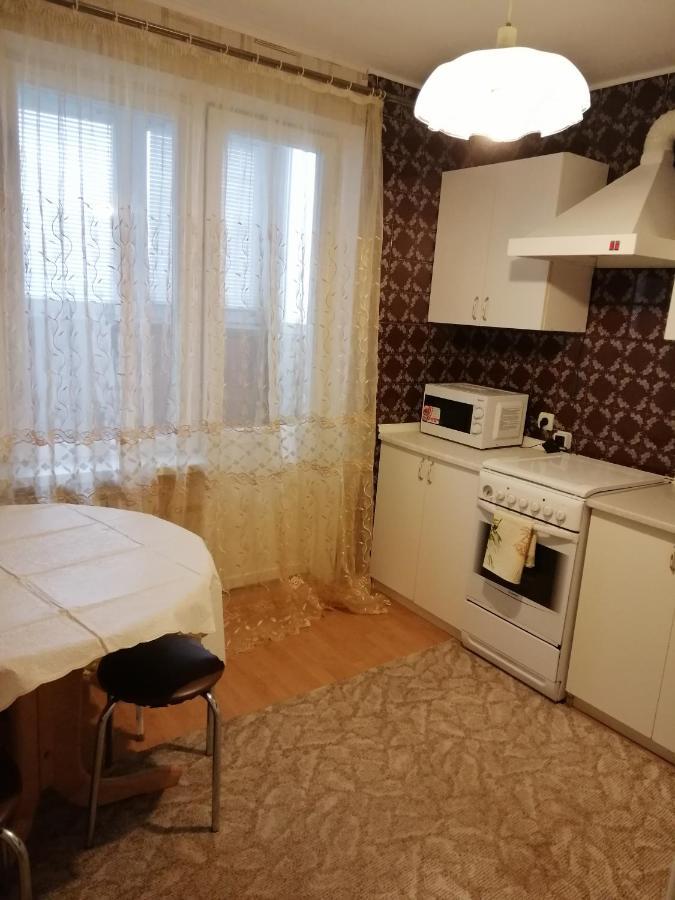 Патриарха Скрипника 7,Жд Вокзал, Ультрамарин Lejlighed Kiev Eksteriør billede